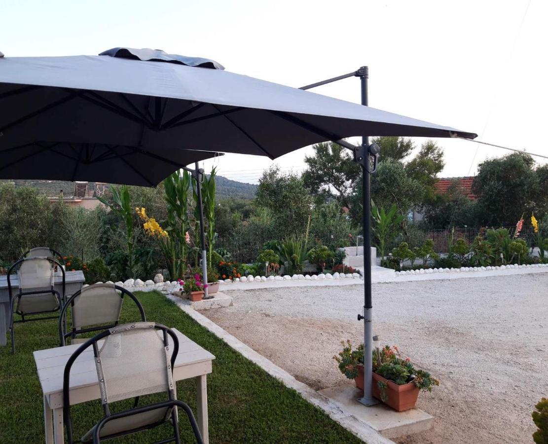 Apartments Dimitra Valanidorachi Екстериор снимка